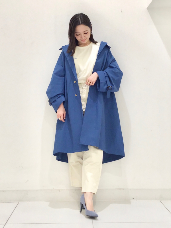 トレンチコート beautiful people(レディース)の着用 トレンチコート beautiful people(レディース)の着用