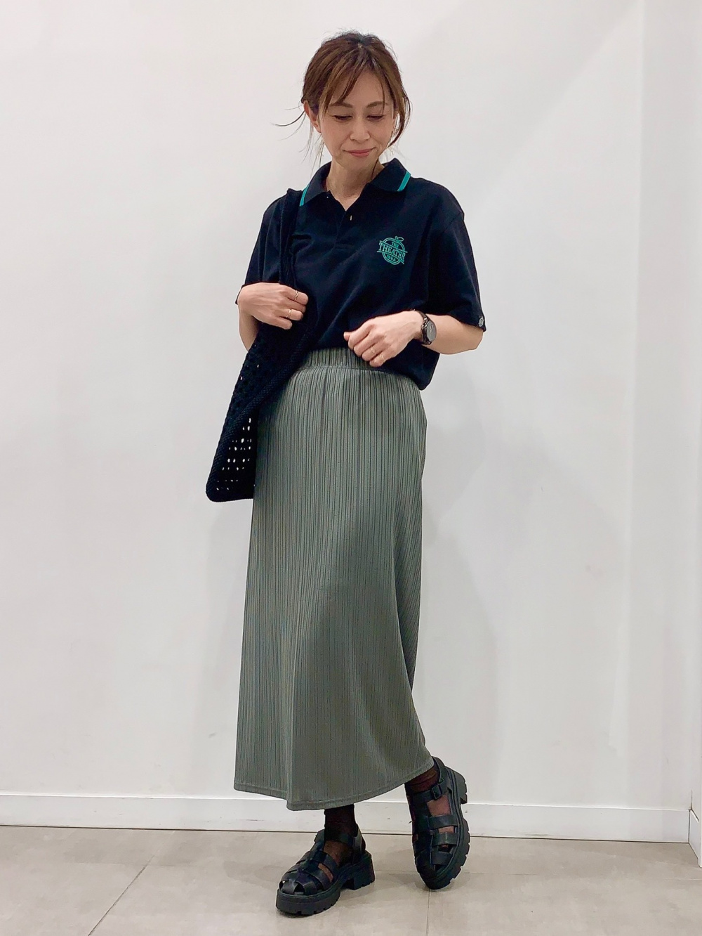 ポロシャツ(5分袖) Mrs. GREEN APPLE、リブナローロングスカート