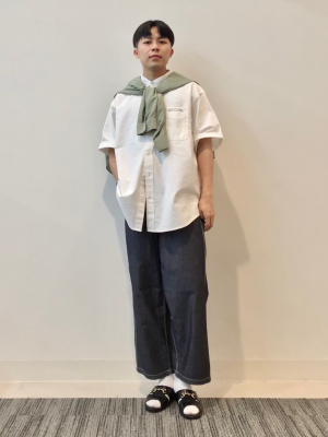GU公式 | オーバーサイズシャツ(5分袖) Mrs. GREEN APPLE 2