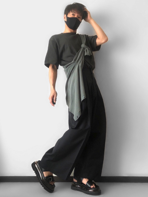タックワイドパンツ beautiful peopleのコーディネート・着用イメージ