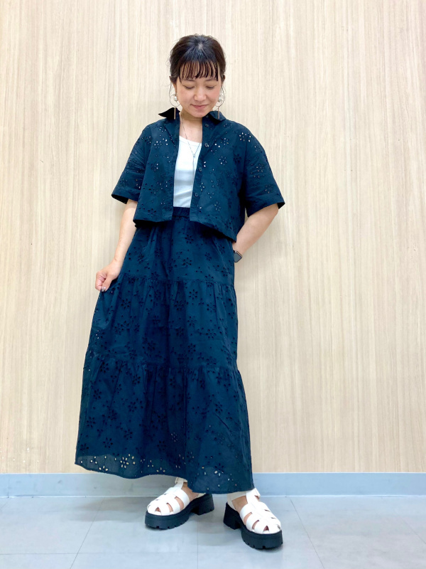 コットンレースクロップドシャツ(5分袖)+E（レディース）の着用
