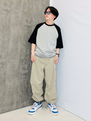 その他 gu- GU公式 | コーデュロイパラシュートパンツ