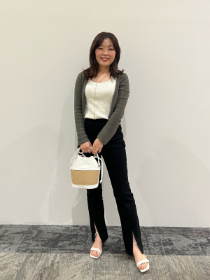 総革張リクラ イニング。光製作所製。直接引き取限定です。 GU公式 | シアークロップドカーディガン(長袖)YT