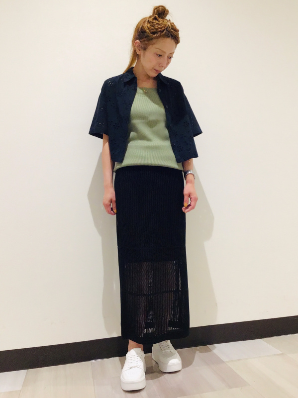 コットンレースクロップドシャツ(5分袖)+E（レディース）の着用