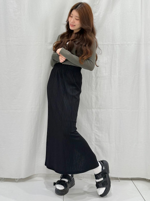GU公式 | リブナローロングスカート(セットアップ可能)