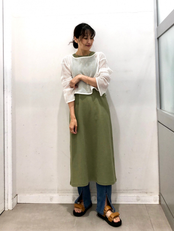 メッシュセットワンピース(ノースリーブ)（レディース）の着用