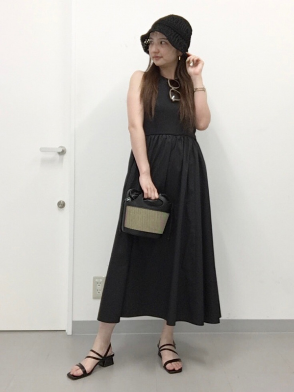 布帛コンビネーションワンピース(ノースリーブ)Q（レディース）の着用