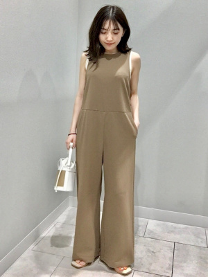 ※ aページ GU公式 | カットソーサロペットパンツ+X