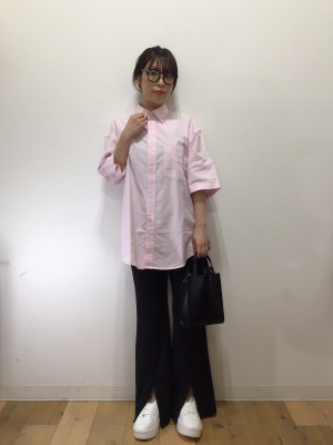 GU公式 | カットソースリットフレアパンツQ