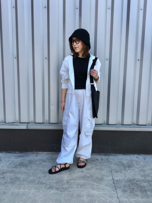 GU公式 | UVカットフルジップパーカ(長袖)