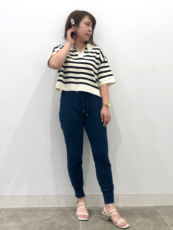 デニムスウェットイージーパンツ+X（レディース）の着用コーディネート