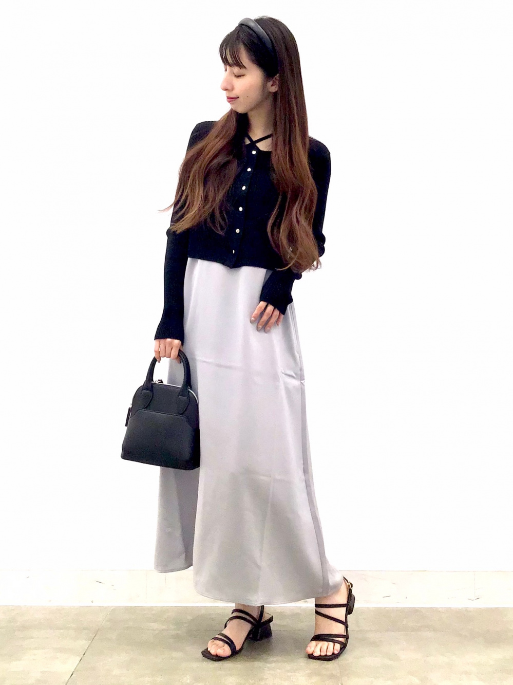 megumiさん着用 美品 uncrave ライトリネン ベスト セージ megumiさん着用 美品 uncrave ライトリネン ベスト セージの通販 by a