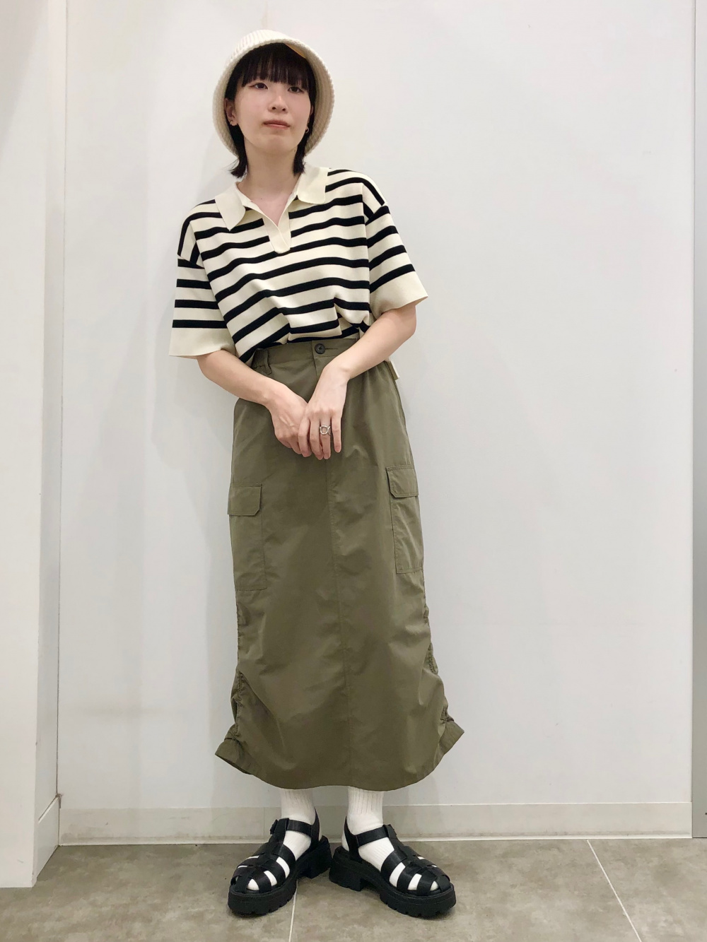 スキッパーポロセーター(5分袖)Q、カーゴロングスカートQ」の