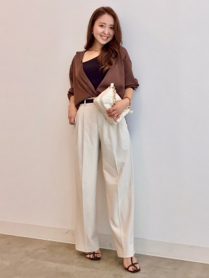 チェコスロバキア製、ニューヨークmay'sのアンテーク大皿8枚再値下げ❗️ GU公式 | ブラフィールクロップドアシンメトリーネックタンクトップ