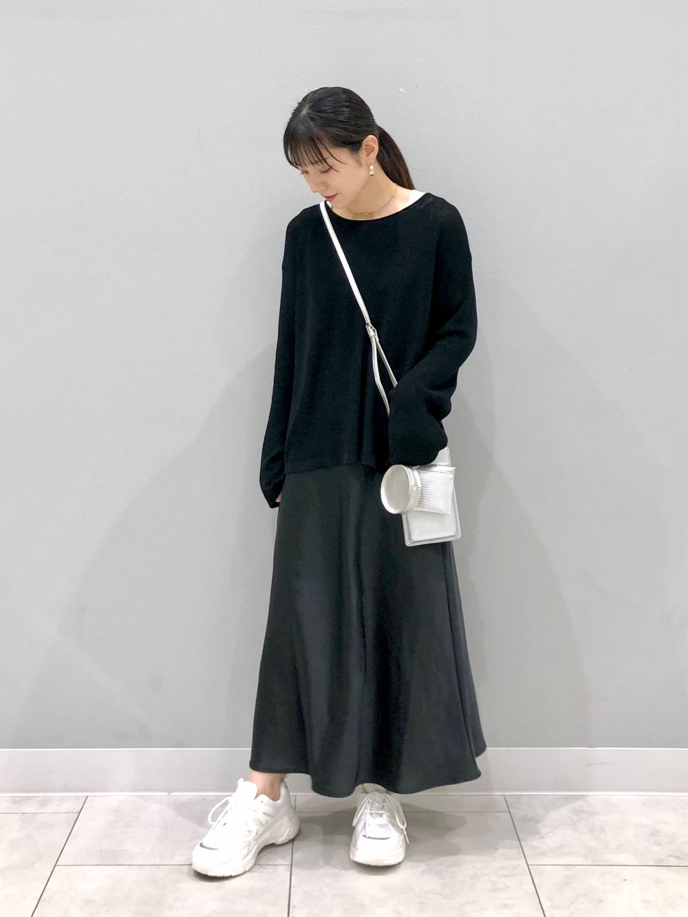 リブスクエアネックニットタンクトップ、シアーセーター(長袖