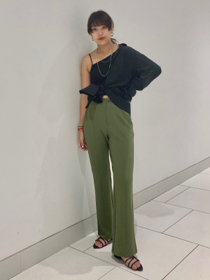 GU公式 | カットソーフレアスラックスA+EC(丈長め77.0～79.0cm) 