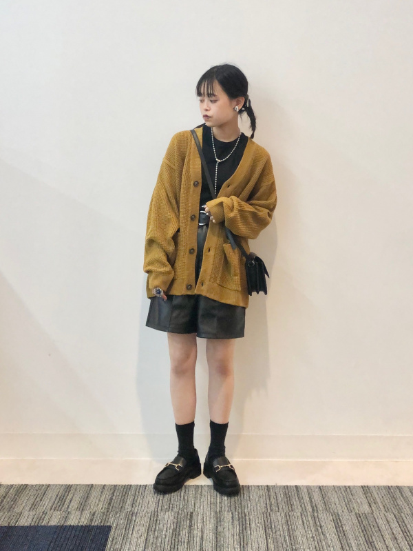 たま 様 :) GU公式 | アメリカンスリーブタンクトップ