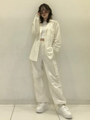 GU公式 | レースオーバーサイズシャツ(長袖)