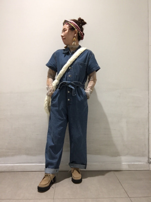 adidas デニム ジャンプスーツ 半袖 adidas（アディダス）の「adidas JUMPSUIT / アディカラー