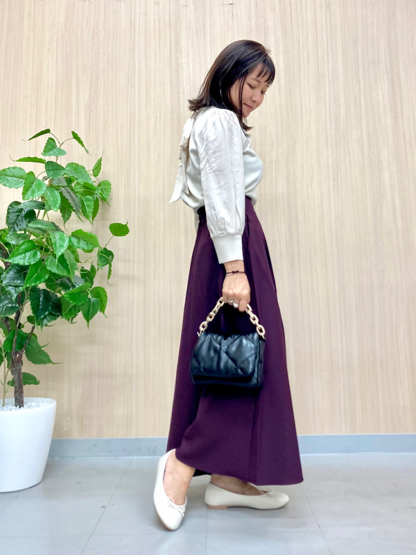 【新品タグ付】組曲　大きいサイズ7（5L）YUNSA生地ストレッチパンツスーツ灰 高身長 ストレッチチェックワイドパンツ 丈長め・トールサイズ