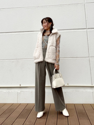 GU公式 | ボストンミニショルダーバッグ