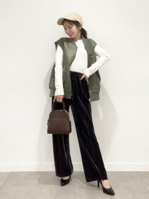 GU公式 | MA-1ベスト+E