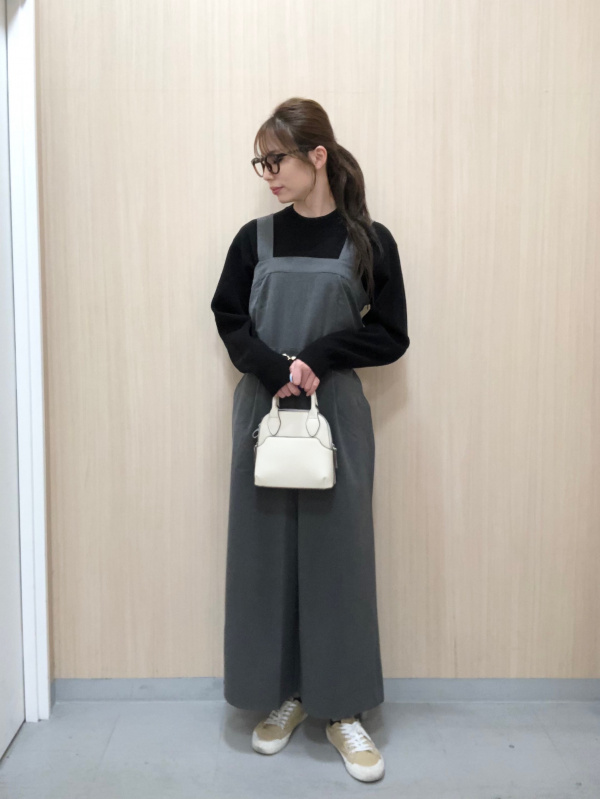 グラフィックT(5分袖)(ロゴ) beautiful people、デニムショップコート