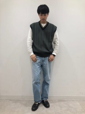 GU公式 | ハイライズストレートジーンズ(セットアップ可能)(丈標準70.0