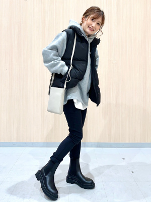 GU公式 | ライトボリュームソールチェルシーブーツ