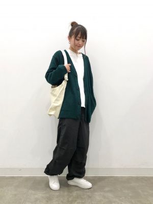 GU公式 | パラシュートパンツ