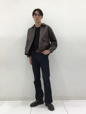 GU公式 | ミドルライズフレアジーンズ(丈標準73.0～77.0cm)