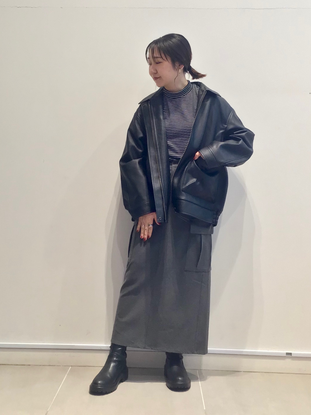 フェイクレザーオーバーサイズジャケット、ソフトリブ