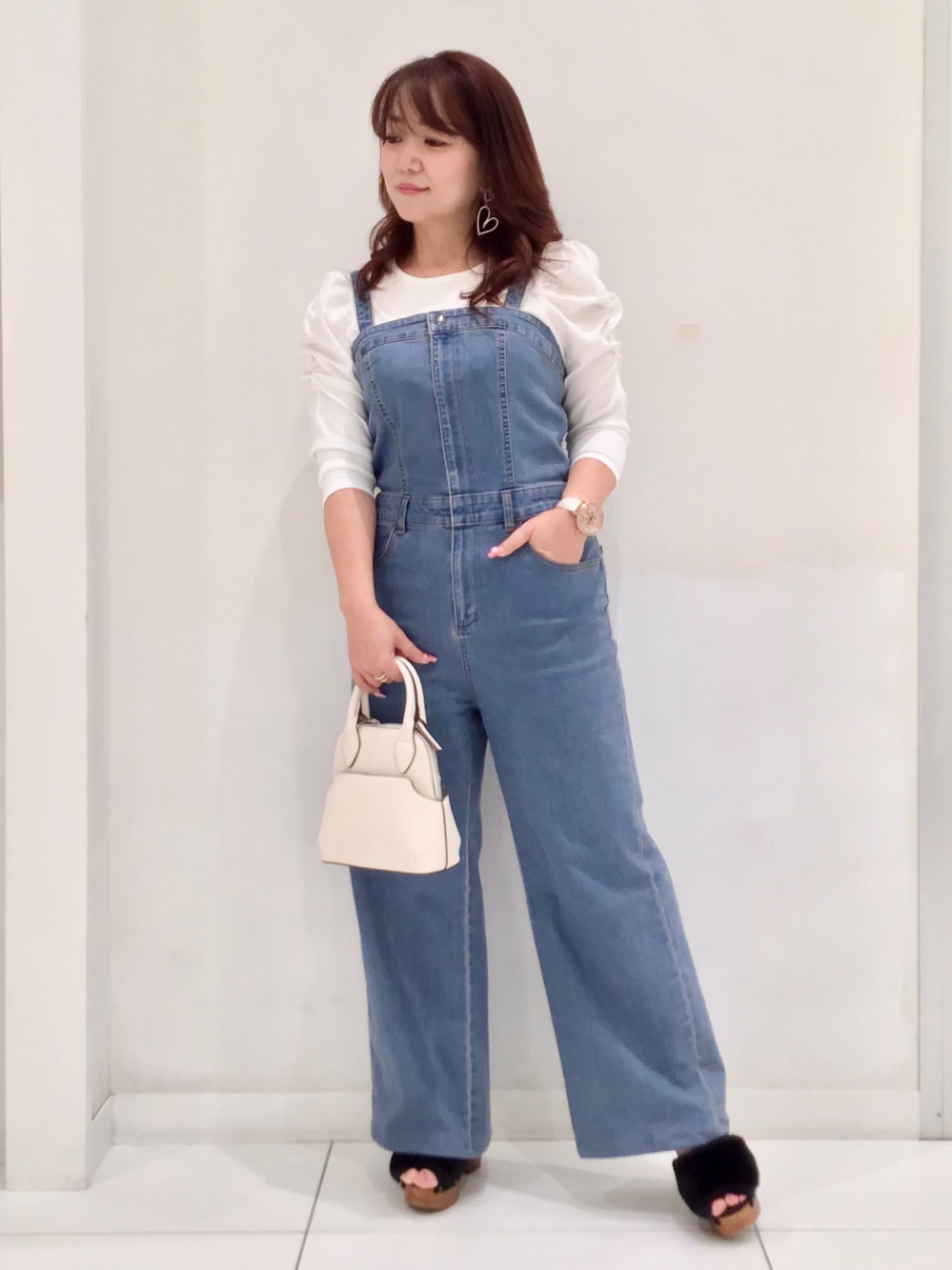 ベアトップサロペットパンツQ+E、ボストンミニショルダーバッグ」の 