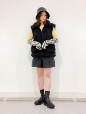 値下げ【新品・未使用】GUCCI ブラックレザー バケットハット GUCCI ブラック バケットハット GGロゴCOACH コーチミニ