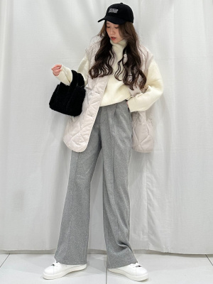 GU公式 | UVカットコーデュロイロゴキャップ