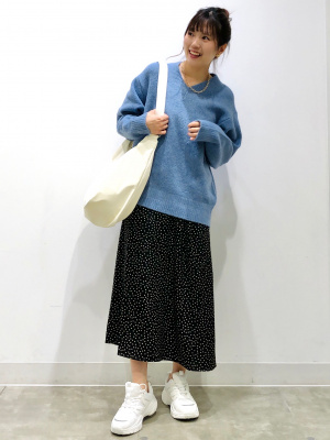 やゆページ GU公式 | ドットプリントサテンキャミソールワンピース