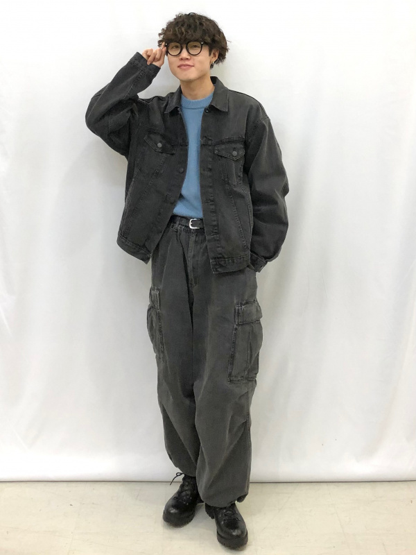 デニムオーバーサイズジャケット+E(セットアップ可能)（メンズ）の着用