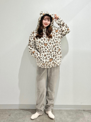 新作！セクシーなレオパード柄 、モコモコ、ふわふわ、2点セット、実用的パジャマ！ ブランドファッション - 新作！セクシーなレオパード柄