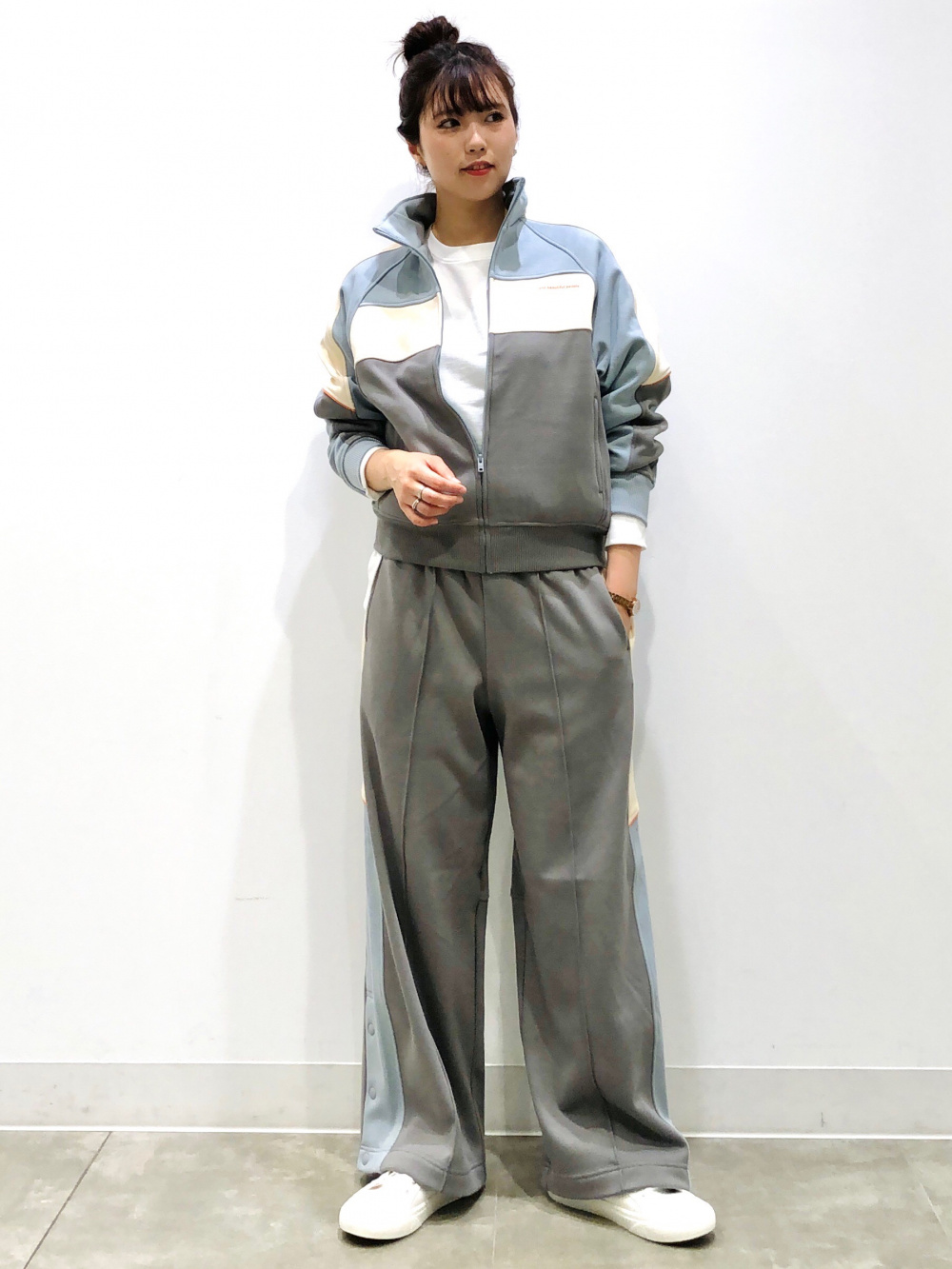 ライトスウェットオーバーサイズT(長袖)、裏ボアトラックジャケット