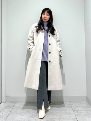 GU公式 | フロントスリットフレアパンツ+E