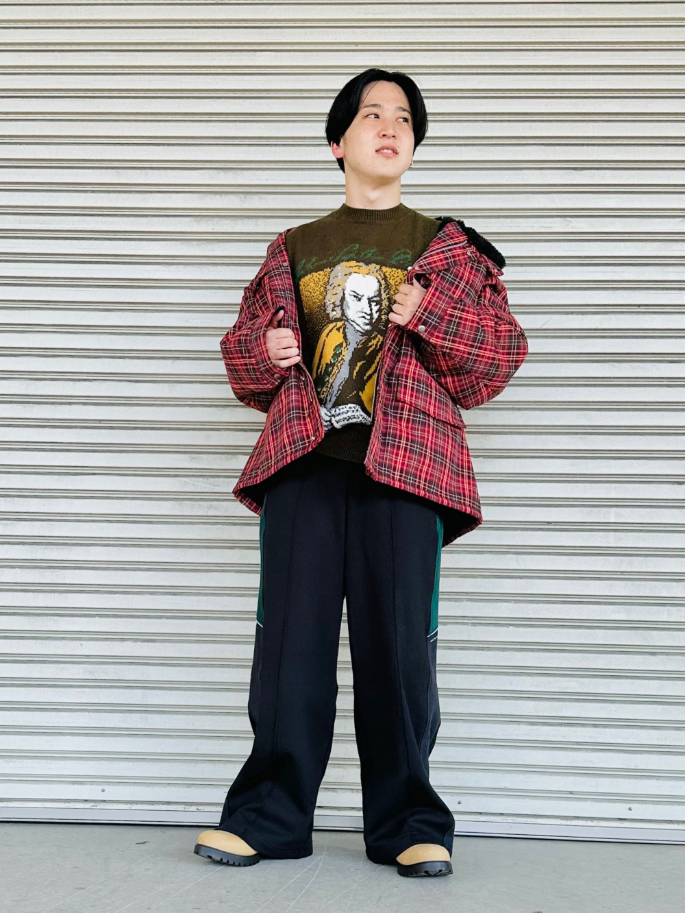 GU公式 | フェイクレザーコート beautiful people +X