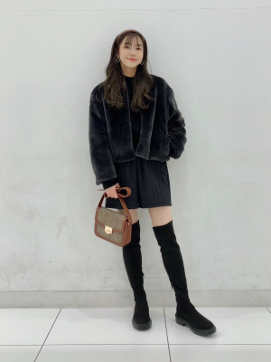 ☆新品未使用☆ エコファー ジャケット GU公式 | フェイクファージャケットZ+E