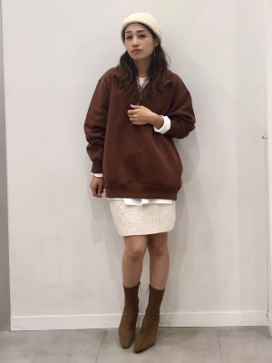 GU公式 | ケーブルニットミニスカート(セットアップ可能)