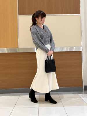 ふなっしー　スマートキャンバス GU公式 | スタイルオーガニックリブレースVネックタンクトップ