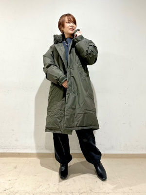 GU公式 | コーデュロイパラシュートパンツ