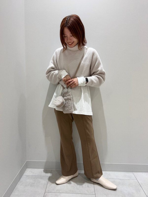 【boohoo】アップリケ クロップド スウェット セットアップ トレーナー スウェット スウェットセットアップ レディース