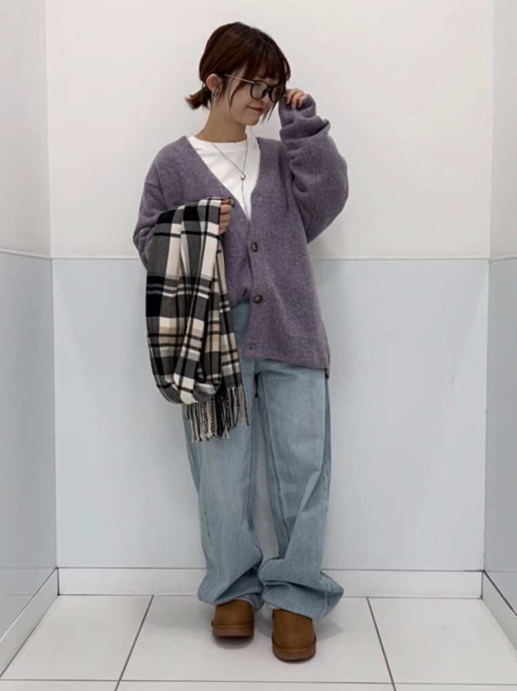 ブラッシュドヤーンカーディガン(長袖)」の着用コーディネート| ジーユー