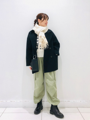 GU公式 | コージーメルトンオーバーサイズハーフコート