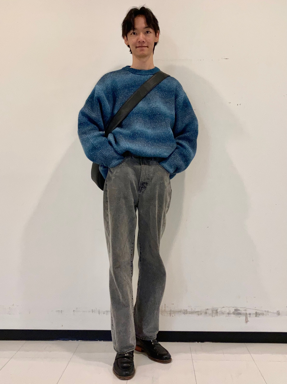 ドライバーズニット(長袖)SW、レザータッチラウンドショルダーバッグ