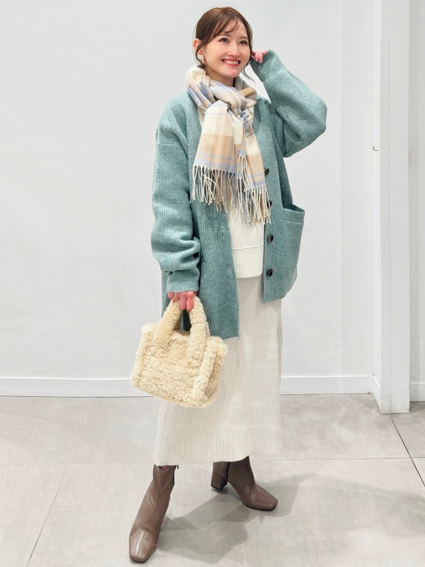 マルチウェイニットワンピース(長袖)（レディース）の着用